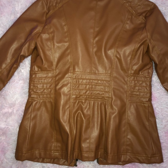 Brown leather jacket with zip in hoodie - Picture 5 of 7